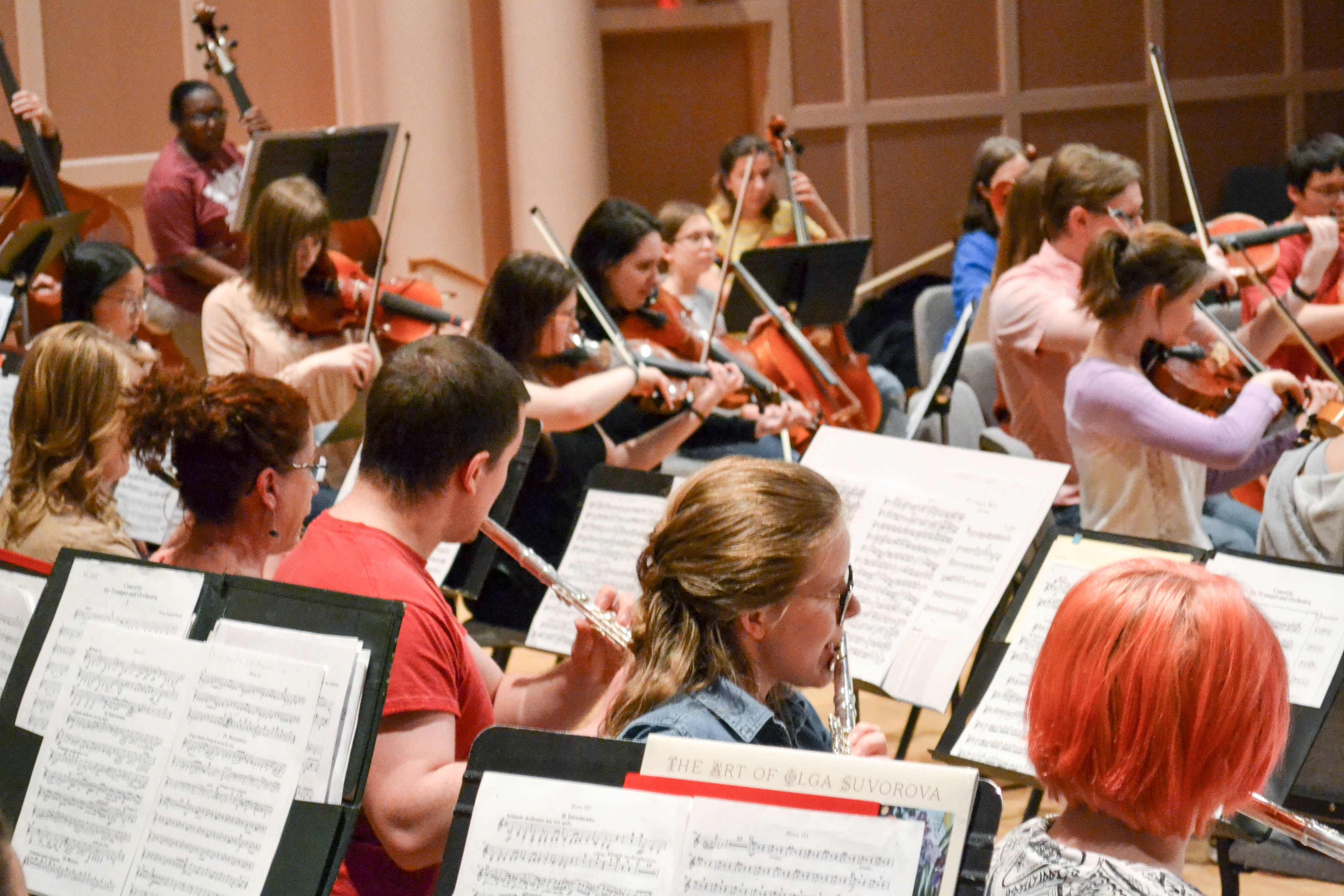 Hamline Orchestra performing in Sundin Music Hall