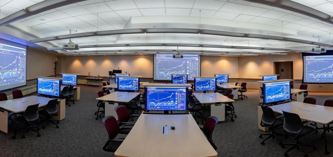 finance lab at Hamline