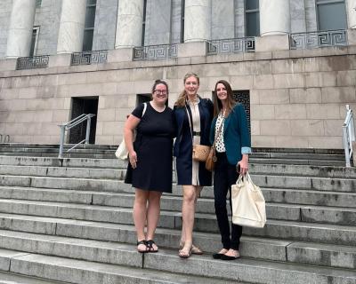 Michelle Benegas and grad students in front of Capitol at TESOL Advocacy Days